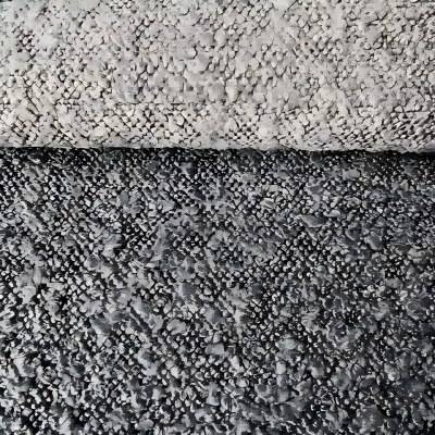 Pole enam diivanipisaraid, lihtsalt veekindel šenillkangas