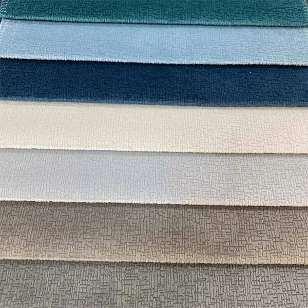 Lihtne tahke šenill diivanikangas